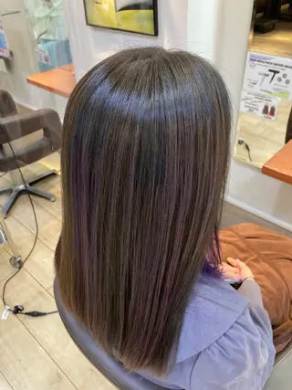 セミロング Tabata Hikaruのヘアスタイル