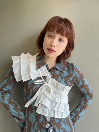 ミディアム カラー ハイトーンカラー/ ダブルカラー/EMIのヘアスタイル