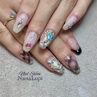 ネイル NanaLopi さやのネイルデザイン