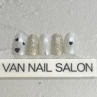 ネイル Van Nail Salonのネイルデザイン