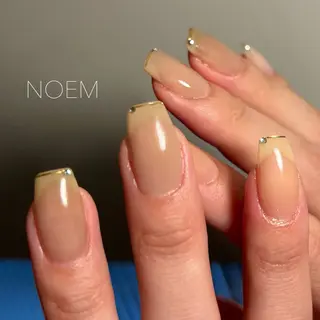 ネイル YUKARI NOEMのネイルデザイン