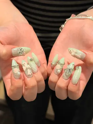 ネイル One HINATAのネイルデザイン