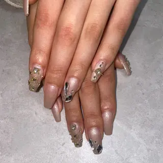 ネイル CHOUETTE yuiのネイルデザイン