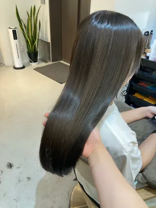 セミロング ✨色持ちの良い艶 カラー✨蟹江真世のヘアスタイル