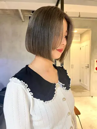 カラー ボブ/ミディ/ロング 特化/芳野りんかのヘアスタイル