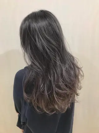 ミディアム カラー パーマ 磧本 祐里恵のヘアスタイル
