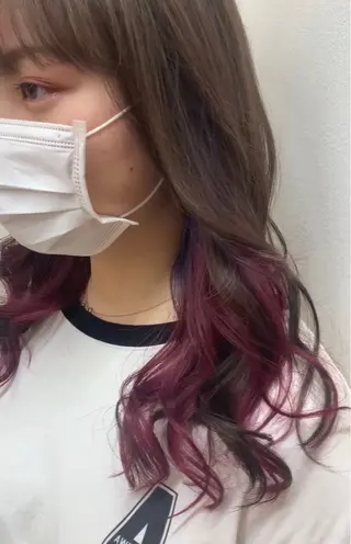 ロング 尾崎 虹美のヘアスタイル