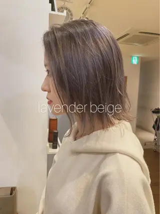 ショート カラー ヘアアレンジ 韓国🇰🇷レイヤー カットオリーブカラーのヘアスタイル