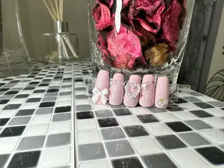 ネイル 新山 聖のネイルデザイン