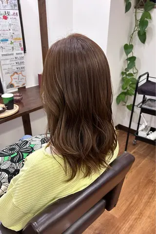 セミロング カラー ヘアアレンジ 原田 歩実のヘアスタイル