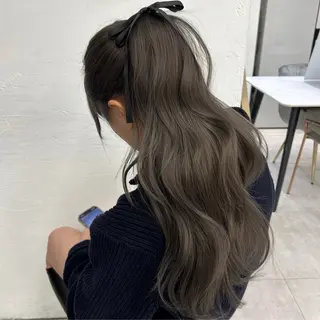 カラー 透明感カラー 古山 結季🌙🖤のヘアスタイル