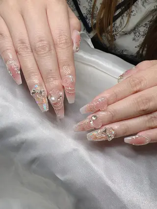 ネイル Lee Nailsのネイルデザイン