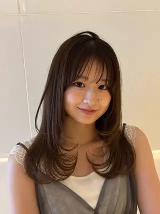 ロング Ayano‪‪🎀似 合わせ×透明感🎀のヘアスタイル
