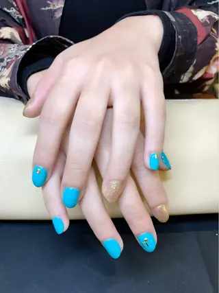 ネイル R.N アールドットエヌのネイルデザイン