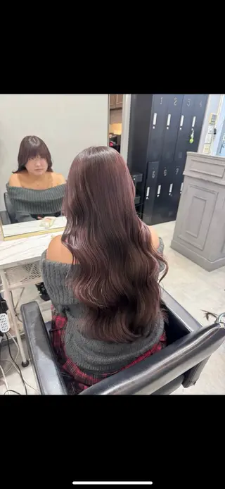 ロング 🩶ブリーチ/ レイヤー🩶フミカのヘアスタイル