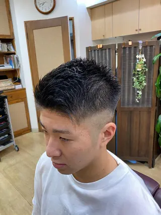 ショート メンズ 浅見 天翔のヘアスタイル