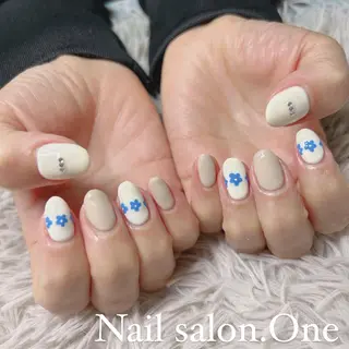 ネイル Nail salon .Oneのネイルデザイン