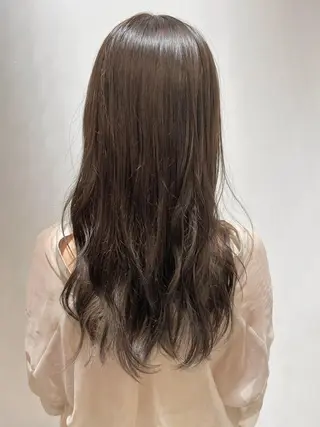 ロング カラー 🐺ウルフ/レイヤー 似合わせ‎🤍沙羅のヘアスタイル