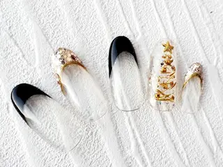 ネイル 早坂  のネイルデザイン