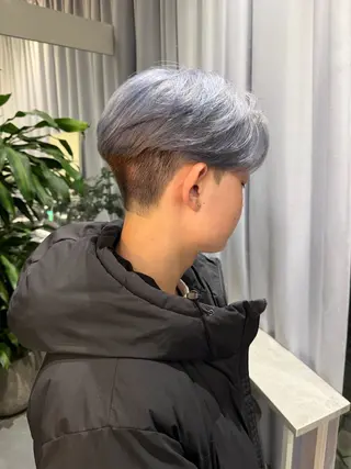 ミディアム カラー メンズ 💈原宿指名No.1 センターパート💈のヘアスタイル