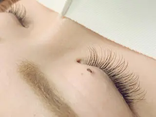 マツエク・マツパ やまにたゆか🌿 Nordlysのマツエク・マツパデザイン
