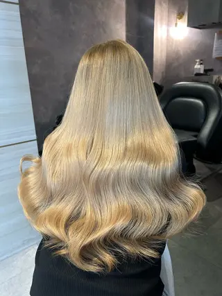 ロング elubylovis nanaseのヘアスタイル