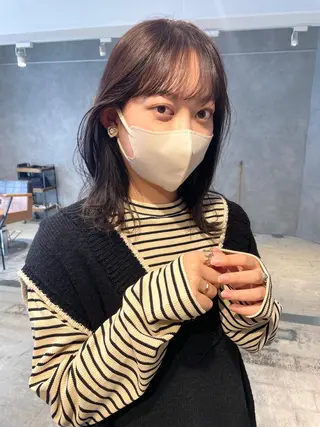 セミロング カラー 東 みのりのヘアスタイル