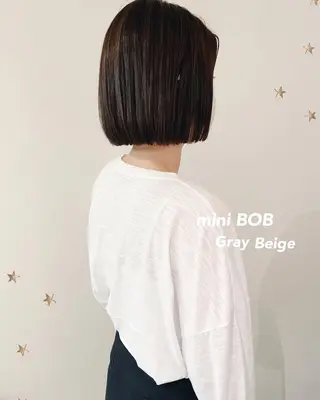 ショート カラー 市川 千夏のヘアスタイル