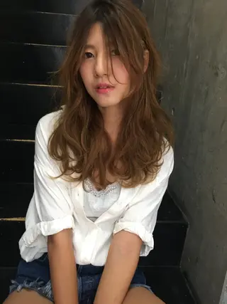 ロング 吉川　ミチオ 【SHIKIO】のヘアスタイル