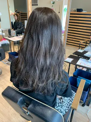 ロング カラー 大久保 隆蔵のヘアスタイル