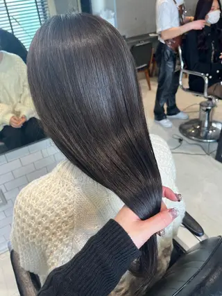 ロング カラー パーマ ヘアアレンジ 透明感/オリーブ/ グレージュ/YUKAのヘアスタイル