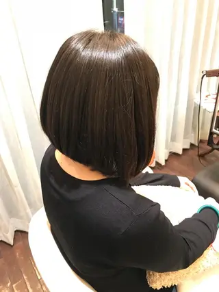 ショート カラー 小顔/似合わせカット 杉山莉菜のヘアスタイル