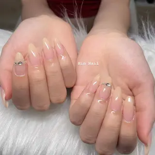 ネイル Hin Nailsのネイルデザイン