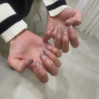 ネイル airi 🤍のネイルデザイン