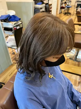 ミディアム カラー 🐰ハイトーンカラー 畠山 渡🐰のヘアスタイル