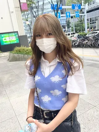 セミロング デザインカラー/ボブ ブリーチカラー/ユリのヘアスタイル