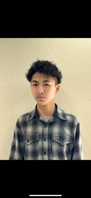 ショート パーマ メンズ 茅ヶ崎パーマ特化/ スパイラル/ハルキのヘアスタイル