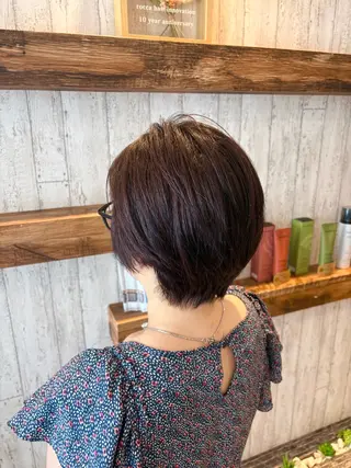 ショート カラー SHIKI .のヘアスタイル