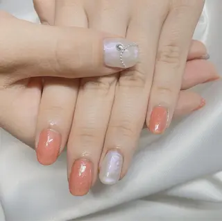 ネイル 23時まで❤︎韓国、 ワンホンネイルのネイルデザイン