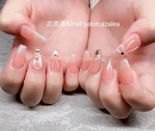 ネイル R inのネイルデザイン