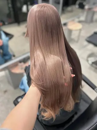 ロング 梅田/ハイトーン /yuriのヘアスタイル