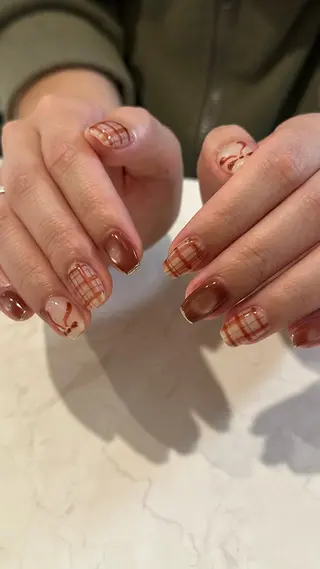 ネイル manami vi2のネイルデザイン