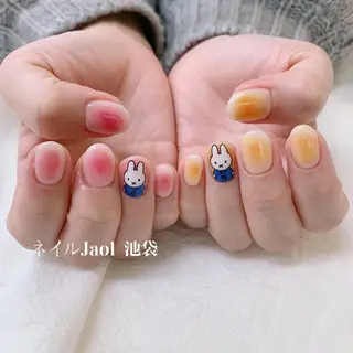 ミディアム ネイルJaol 池袋のネイルデザイン