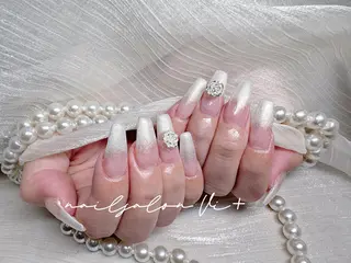 ネイル ✨Nailsalon Vi+✨のネイルデザイン