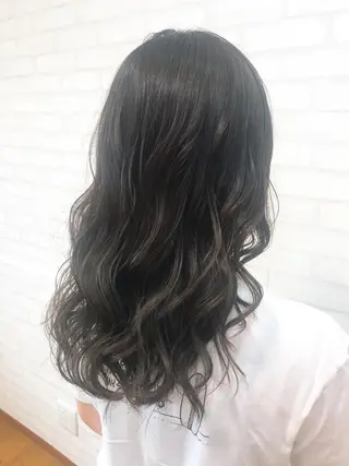 セミロング カラー 髪質改善【due hair】砂川 翔のヘアスタイル