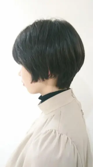 ショート 齋藤 愛美のヘアスタイル
