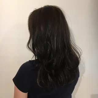 ロング カラー 野崎 ひかりのヘアスタイル