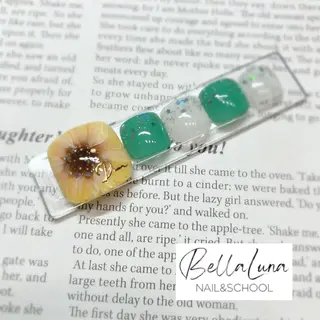 ネイル BellaLuna NAILのネイルデザイン