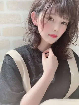 ミディアム カラー なかの たくみのヘアスタイル