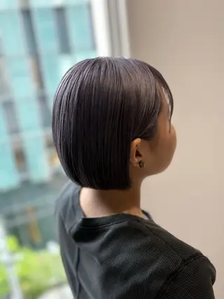 ショート カラー 鵜飼 未玖のヘアスタイル